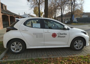 Nové vozidlo pro Rodinný klub Maria pomáhá tam, kde je potřeba.